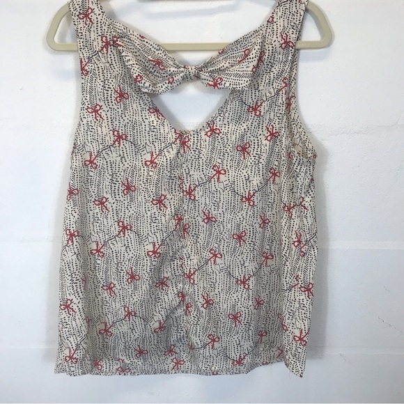 Couture V Bow Back Tank Top - Picture 4 of 8